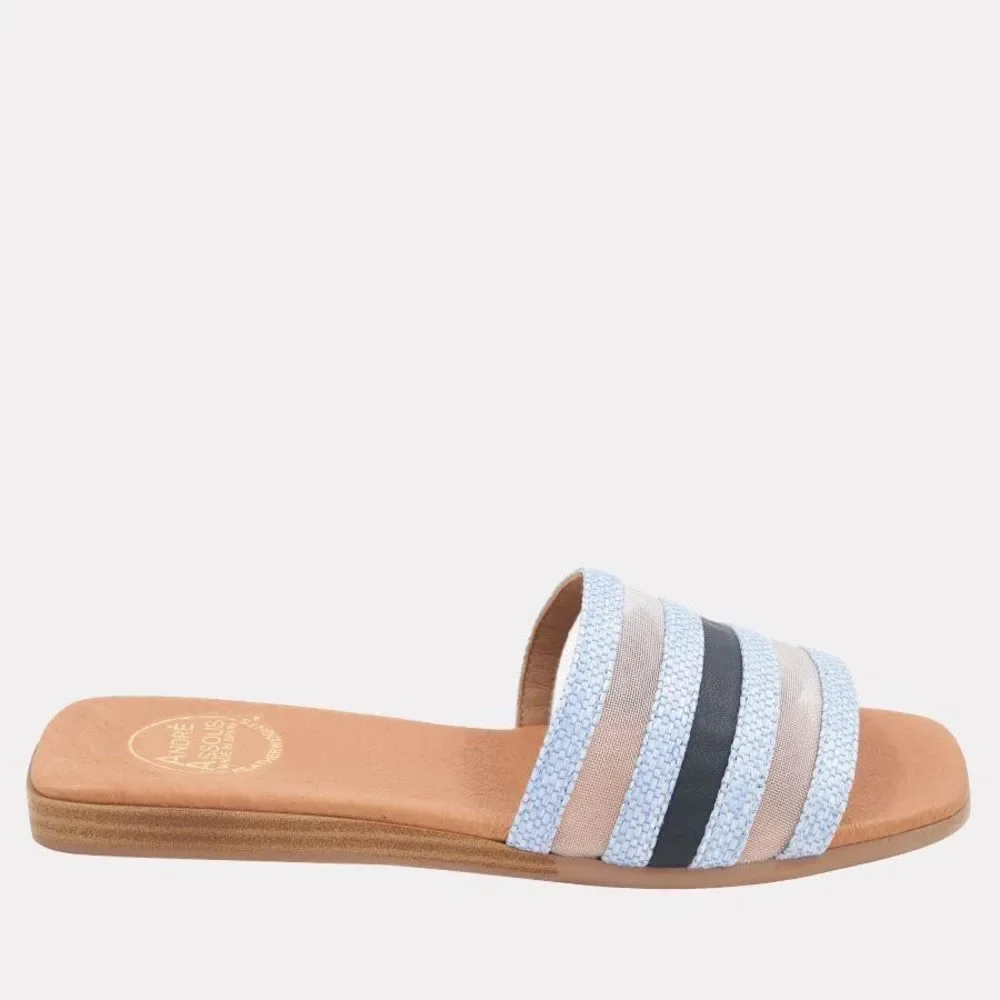 Andre Assous Women's Kaila Featherweight Trendy Durable Leather Luxury Flat